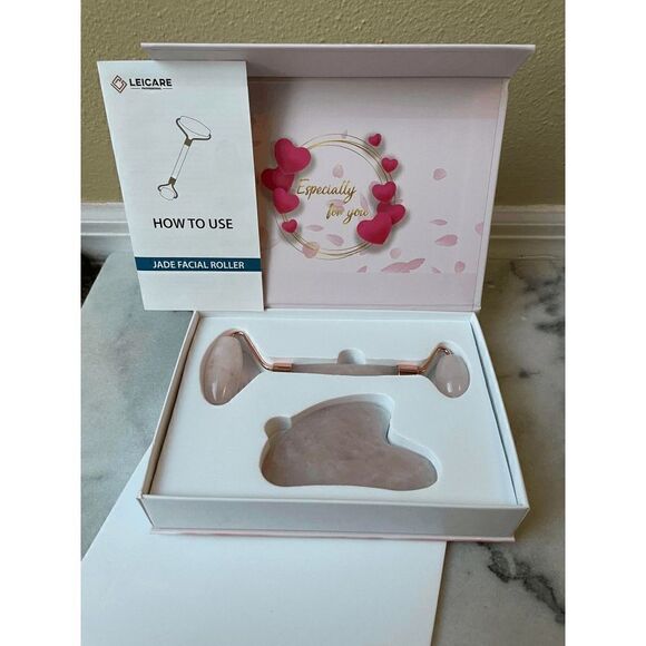 Leicare Professional Rose Quartz Facial Roller Set - Picture 1 of 3